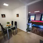 Szoloszem Vendeghazak Apartmán *